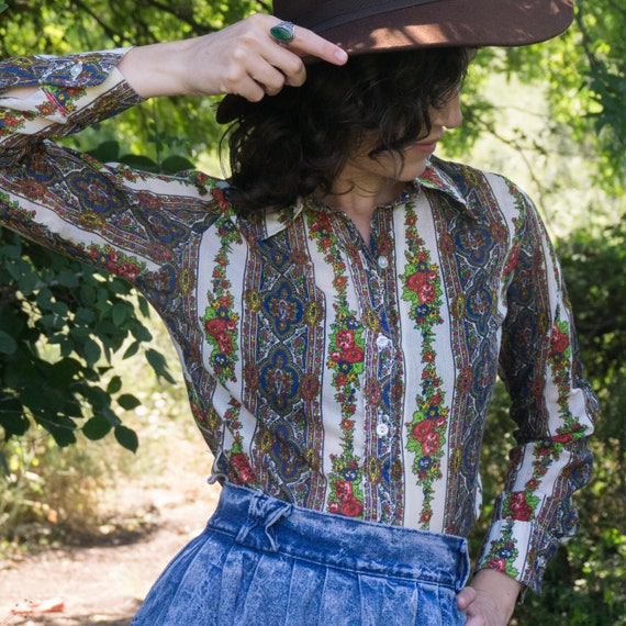 Vintage 70's western floral stripes button up shir