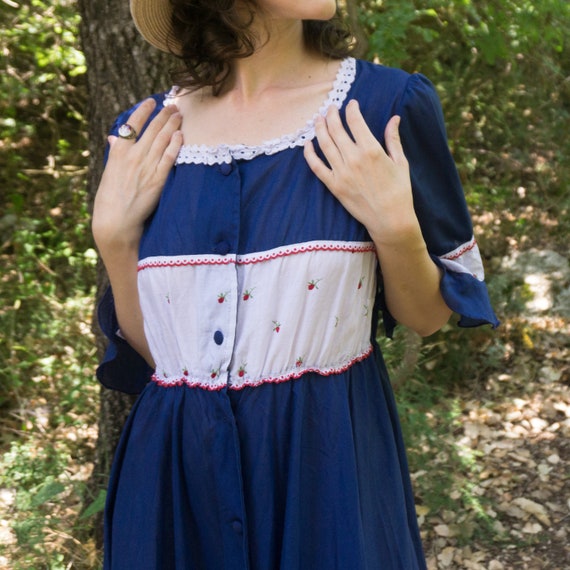 Vintage 60's blue prairie button through dress wi… - image 5