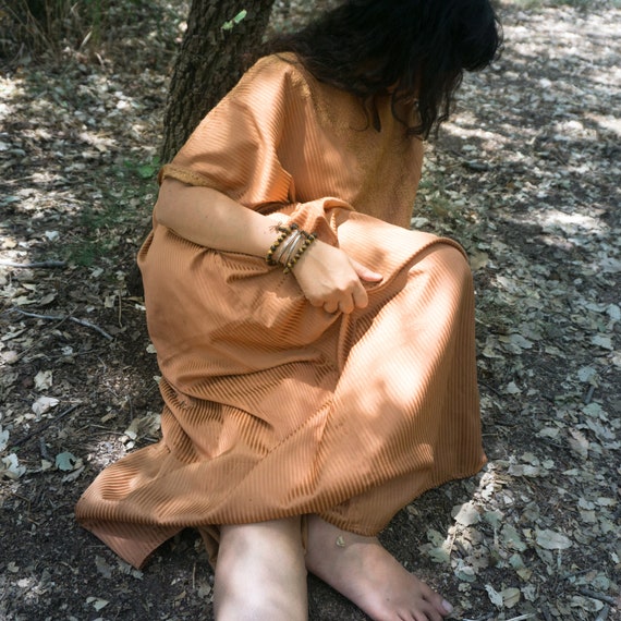 Vintage 70's silky orange kaftan dress - image 7