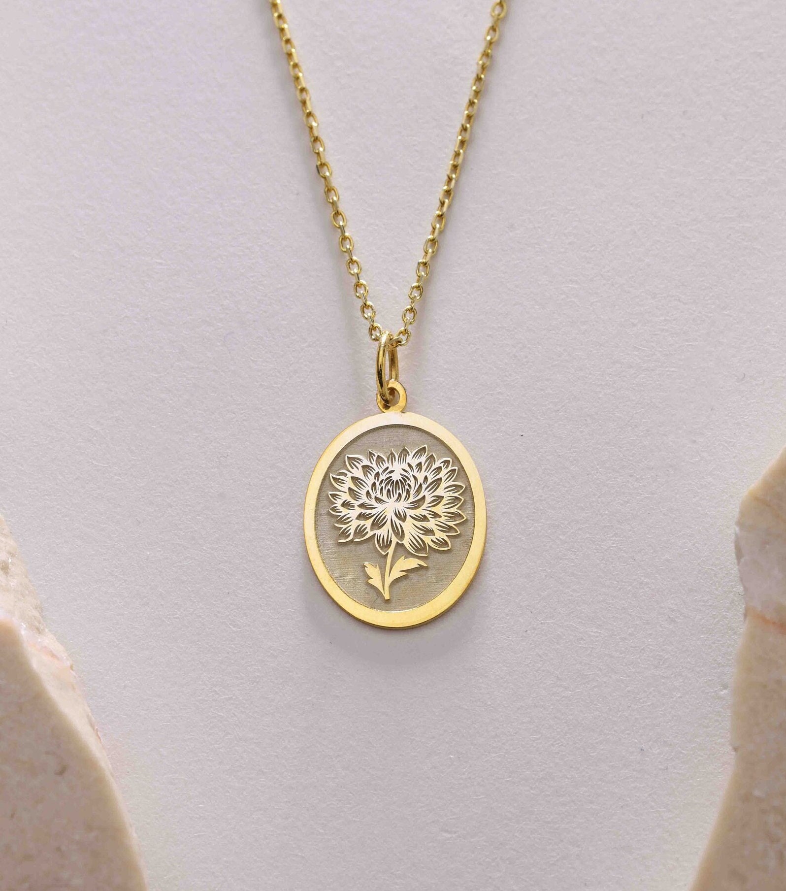 14k Gold Birthmonth Chrysanthemum Flower Necklace , Personalized Tiny Chrysanthemum Necklace , November Birthflower Jewelry , Birthday Gift