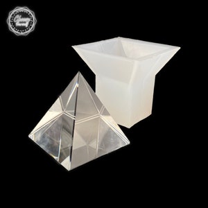 Pyramide 6cm Perfect Geometrie  Resin Mold Orgonit  6cm / 60mm / 2,36Inch