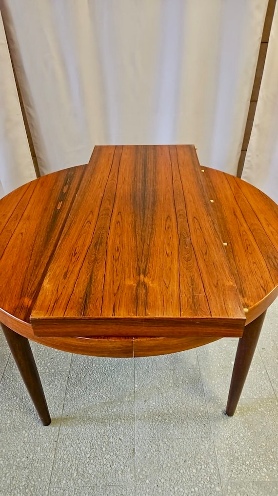 Danish mid-century extendable rosewood dining table 1960s