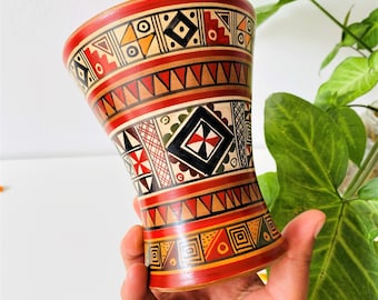 Poterie péruvienne, vase péruvien, tasses en poterie péruvienne, céramique inca, céramique péruvienne, céramique inca, céramique du sud-ouest, argile péruvienne