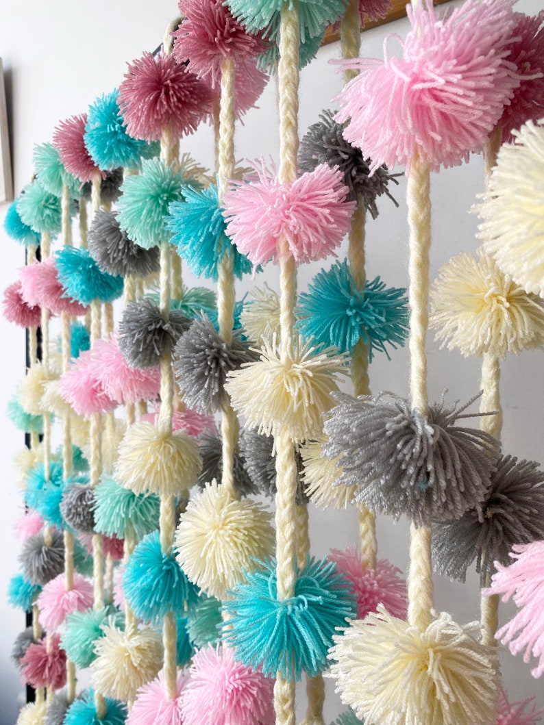 Pastel Pom Pom Garland