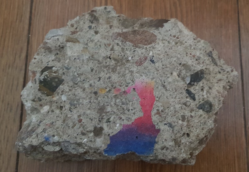 Original Piece of The Berlin Wall 15 cm x 12 cm Great Collectors Historical Item