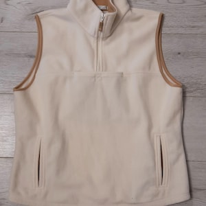 Vintage Marks and Spencer Ivory Fleece Vest for Women Size 14