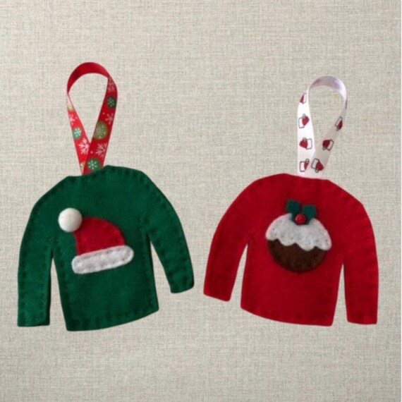 Handmade Felt Christmas Jumper Ornament: Festive Tree Decoration