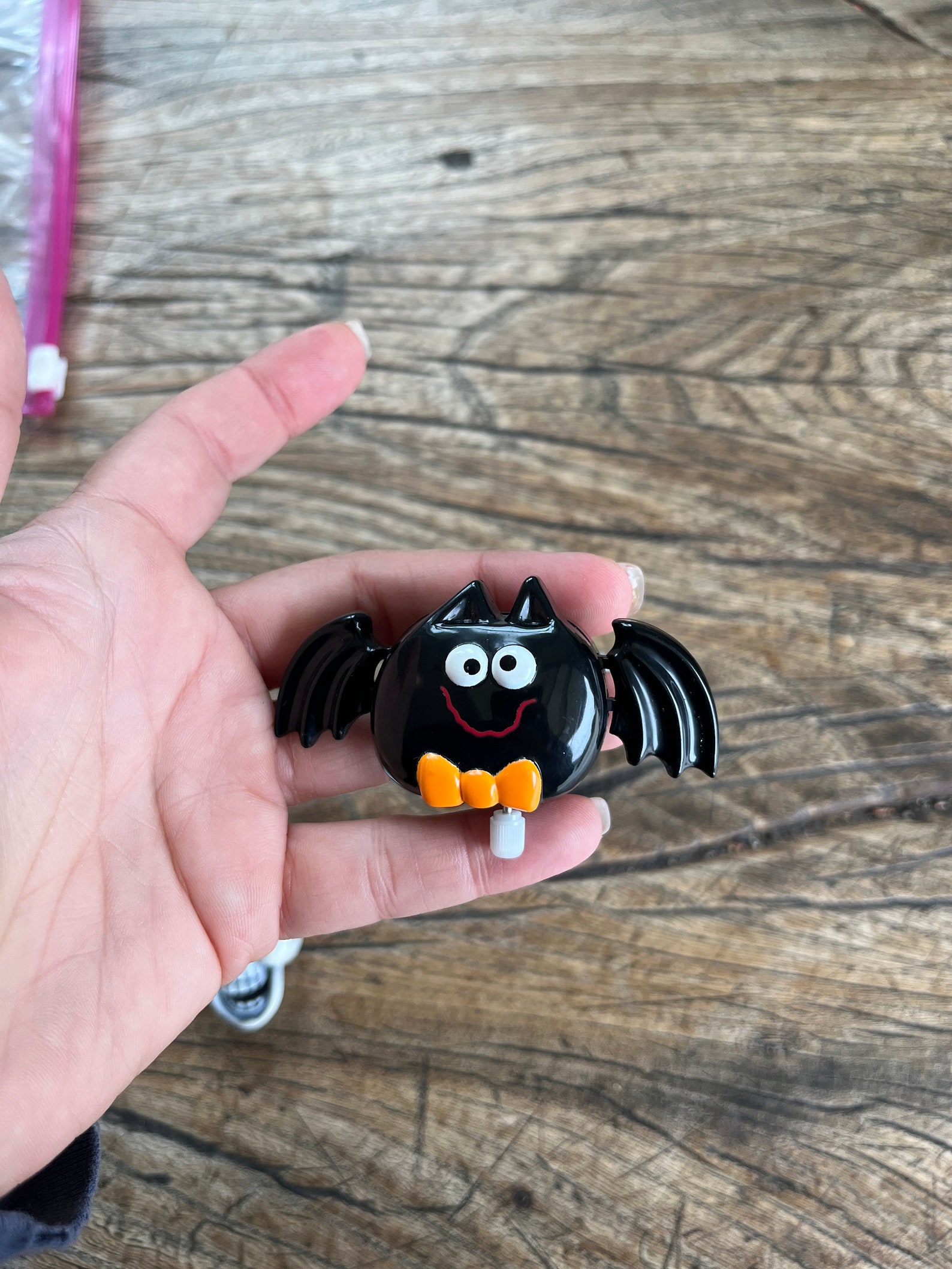 Rare Vintage 80's Hallmarks Halloween Wind up Skull Bat Ghost Brooch ...
