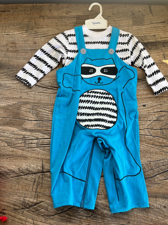 Rare Vintage 90's Raccoon Kids Clothing Set Hallow