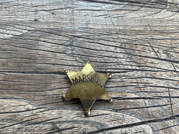 Rare Vintage Halloween Brass " Marshall" Badge Bu… - image 1