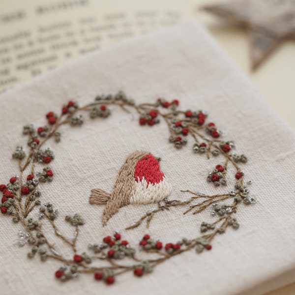 Mini kit de broderie de Noël Robin Wreath