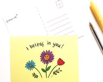 Je Beleaf en vous carte postale dessiné à la main illustration mignonne kawaii positivité positive escargot courrier papeterie œuvres d’art fleurs jeu de mots drôle pleine conscience