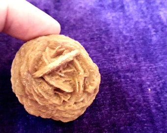Roccia della rosa del deserto Cristalli di selenite Pietra decorativa, gesso del deserto della Rosa