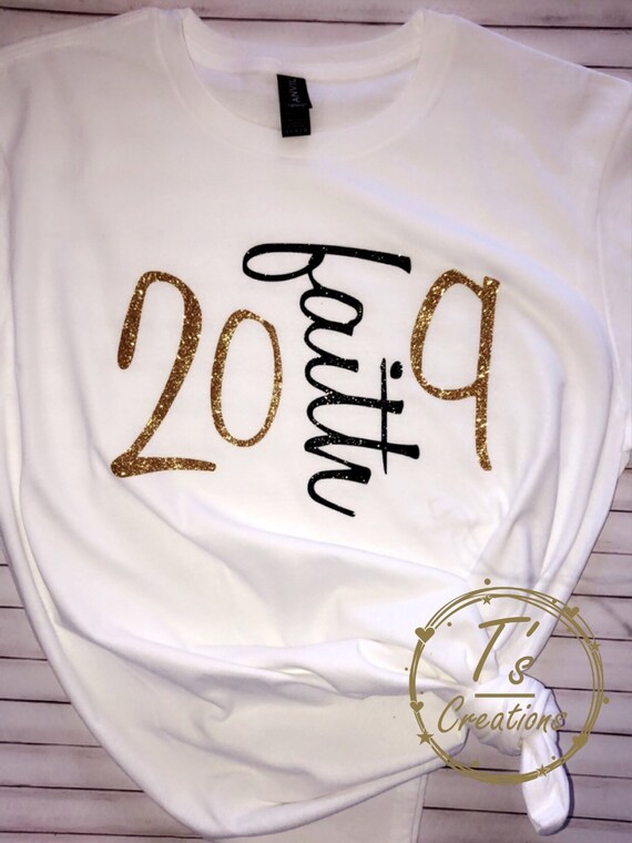 2019 « foi » Design de T-shirt, an, T-shirt du nouvel an, T-shirt, paillettes f737ed 2019 « foi » Design de T-shirt, an, T-shirt du nouvel an, T-shirt, paillettes f737ed