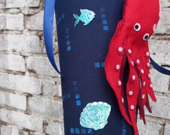 Schultüte Tintenfisch Personalisiert – 70 Cm Hoch, Passend Zu Ergobag TiefseetauchBär, Aus Baumwollstoff