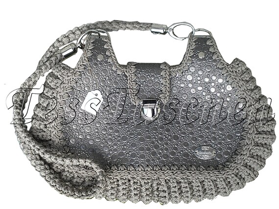 ladies grey shoulder bags