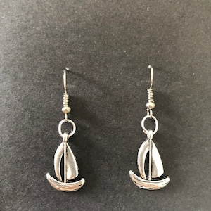 Silver boat earrings, nautical themed jewellery, ocean earrings, boat earrings, boating gifts