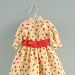 Dollhouse Miniature - Girl&#39;s Dress