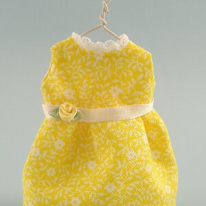 Dollhouse Miniature - Girl&#39;s Yellow Dress