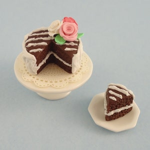 Dollhouse Miniature - Tea Party Cake
