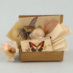 Miniaturas de casa de muñecas - Memento Box
