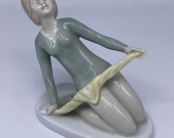 Figurina della ragazza