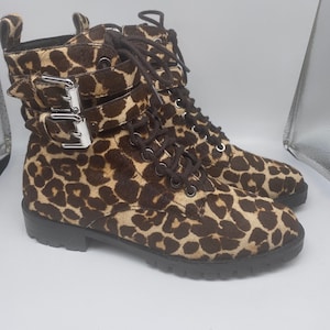 Bota de leopardo de Rebecca Minkoff
