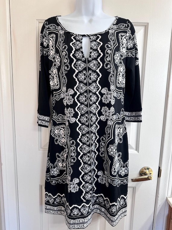 black market white house dress Women Floral V-Neck Long Sleeve Knee Length Small This refined V 3 Summer Outfits from White