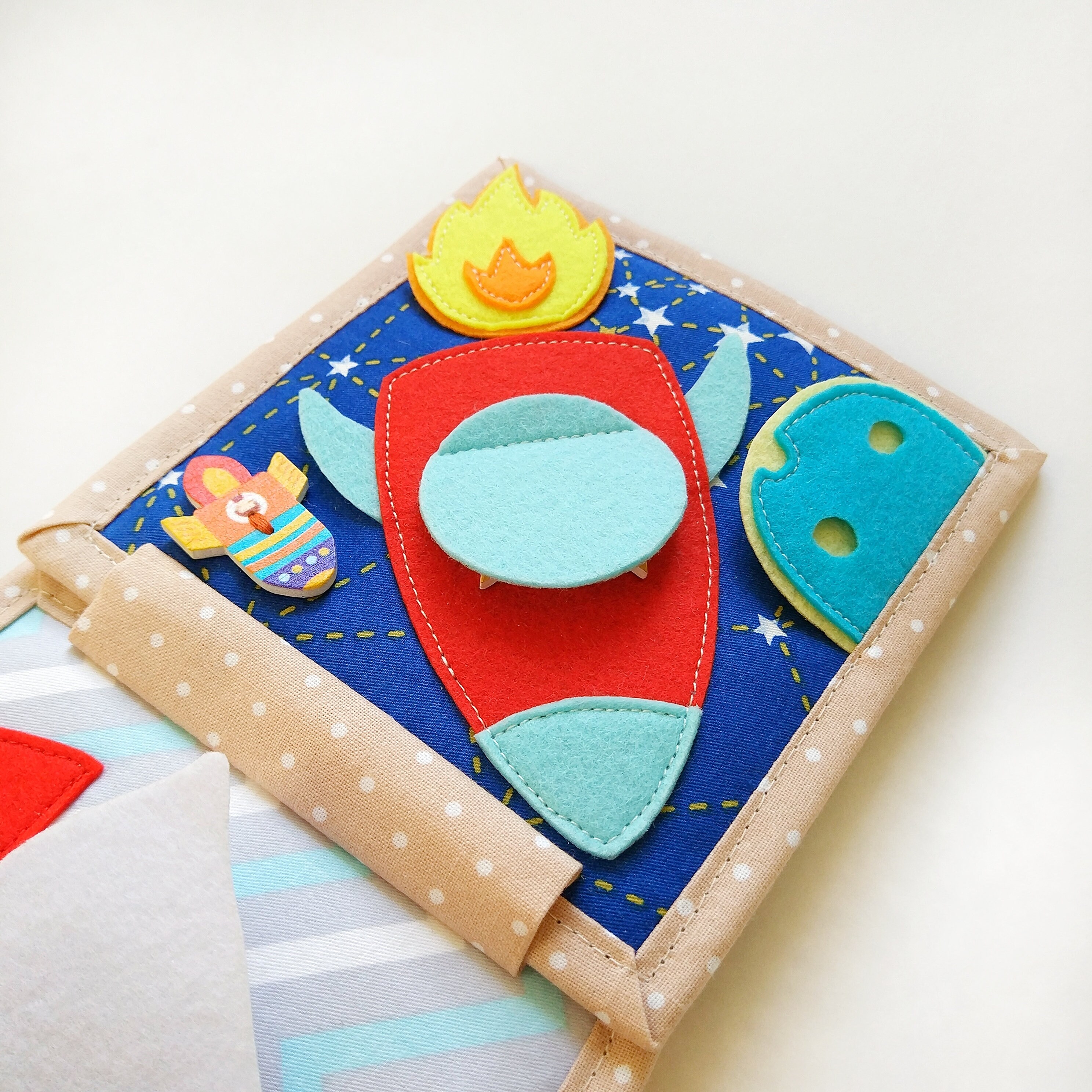 Mini felt book for the development training of toddler Etsy