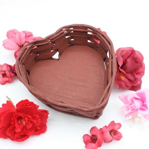 Vintage Red Heart-Shaped Woven Basket/Wood Base/Valentines Day/Heart Home Decor/Entertaining Decor/Gift Basket