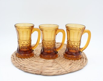 Vintage Amber Glass Mugs/Liberty and the Republic/13 Stars/Hourglass-Shaped/American Patriotism/United States of America/Three 3 Available