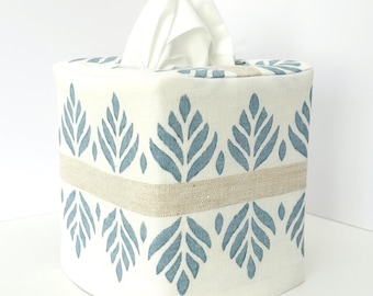 Custom  Tissue Box Cover Thibaut Anna French Fern Stripe in Beige