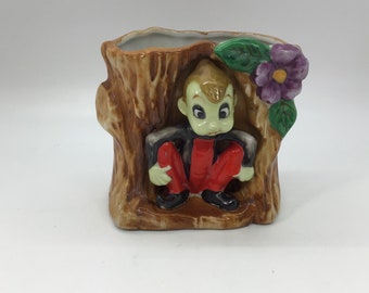 Vintage ceramic shoe planter retro planter made in occupied Japan ceramic little old woman who lived in a shoe ceramic planter MCM