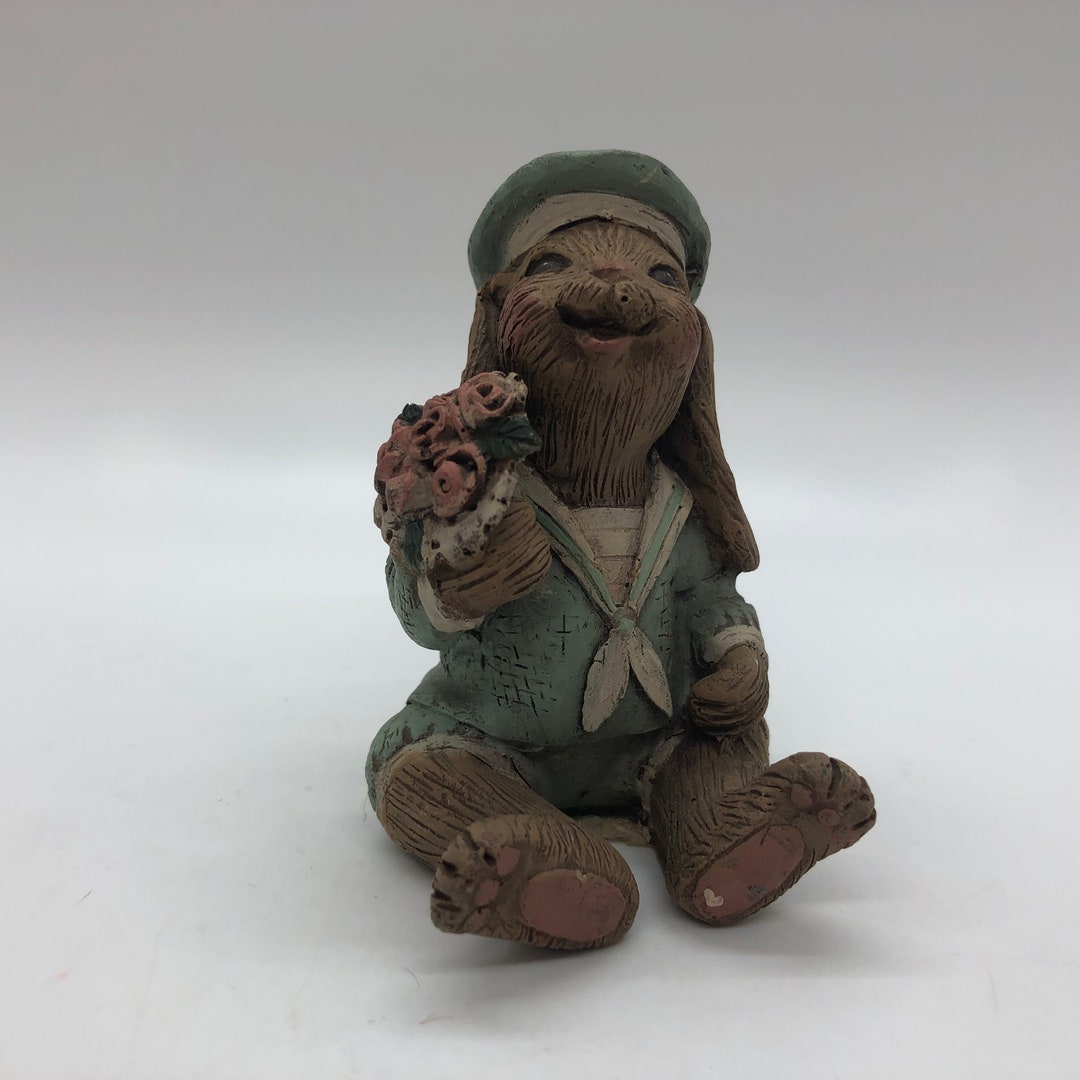 Vintage Sarah’s Attic Bunny Toby Figurine - Etsy