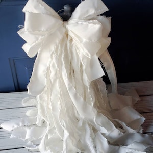 Rag Bow White Cream Cotton Fabric Country Cottage Wedding 9"x18" image 5
