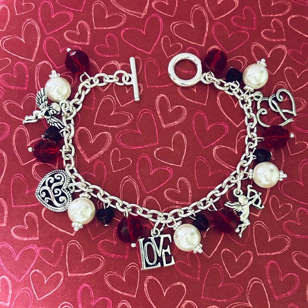 Heart Charm Bracelet, Valentines Day Bracelet, Dangle Charm Toggle Bracelet