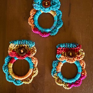 Stove Handle Crocheted Kitchen Towel Holder (9 Colors) Handmade Crocheted Kitchen Towel Holder, Farm House Decor image 13