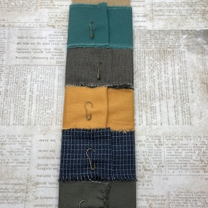 Fabric strip bundle for junk journals