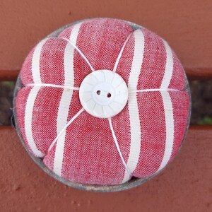 Handmade Polyester and Steel Wool Filled Zinc  Canning Lid Base Vintage  Material Rustic Farmhouse Pin Cushion