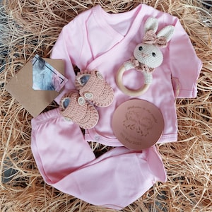 Zestaw upominkowy dla NOWORODKA z niestandardową grawerowaną notatką / Spersonalizowany zestaw upominkowy dla dziecka (6 sztuk) / Płeć Noworodek Prezent na Baby Shower