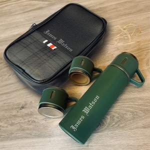 Personalizowany zestaw termosów próżniowych ze stali nierdzewnej z 2 dodatkowymi kubkami i niestandardowym skórzanym zestawem Dopp Kit, zestaw prezentów rocznicowych dla niego