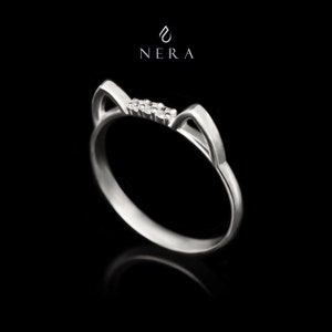 Zilveren kattenring, kattenoorring, kattensieraden, kattenring, dierenring, kittenring, kleine minikatring, schattige kattenring, ring kattenliefhebber, nera