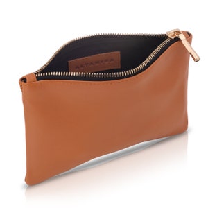 Small Tan Leather Clutch | Minimalist Pouch | Day-to-Night Purse | Zipper pouch | Vegetable Tanned Leather Coin Purse | Tote insert