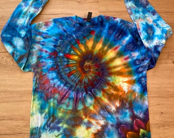 Camiseta XL / Camiseta Mandala Especial Hecha a Mano / Tie Dye Tripppy / Camiseta Flor de Loto / Camiseta Oversize / Camiseta Psicodélica / Camiseta de Yoga de Manga Larga
