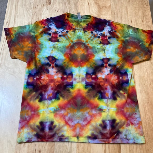 Xl Tie Dye T-Shirt psychedelic kaleidoscope mirror image galaxy ice dye