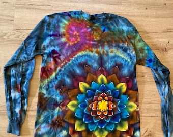 Medium Shirt | Handmade Special Mandala Shirt | Trippy Tie Dye | Lotus Flower Shirt | Oversized Tee | Psychedelic Shirt | Long Sleeve Tee