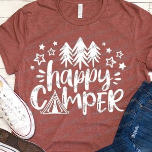 Campista feliz SVG, Cita de camping SVG, Vacaciones SVG DXF EPS PNG, Archivos de corte de verano, Clipart de vida de camping, Diseño de camiseta de campamento, Cricut, Silueta