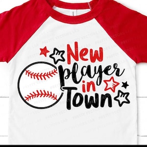 Neuer Spieler in der Stadt svg, Baseball svg, Neugeborenen svg, Dxf, Eps, Png, Baby Boy Cut Files, Babyparty svg, Baseball Mom svg, Silhouette, Cricut