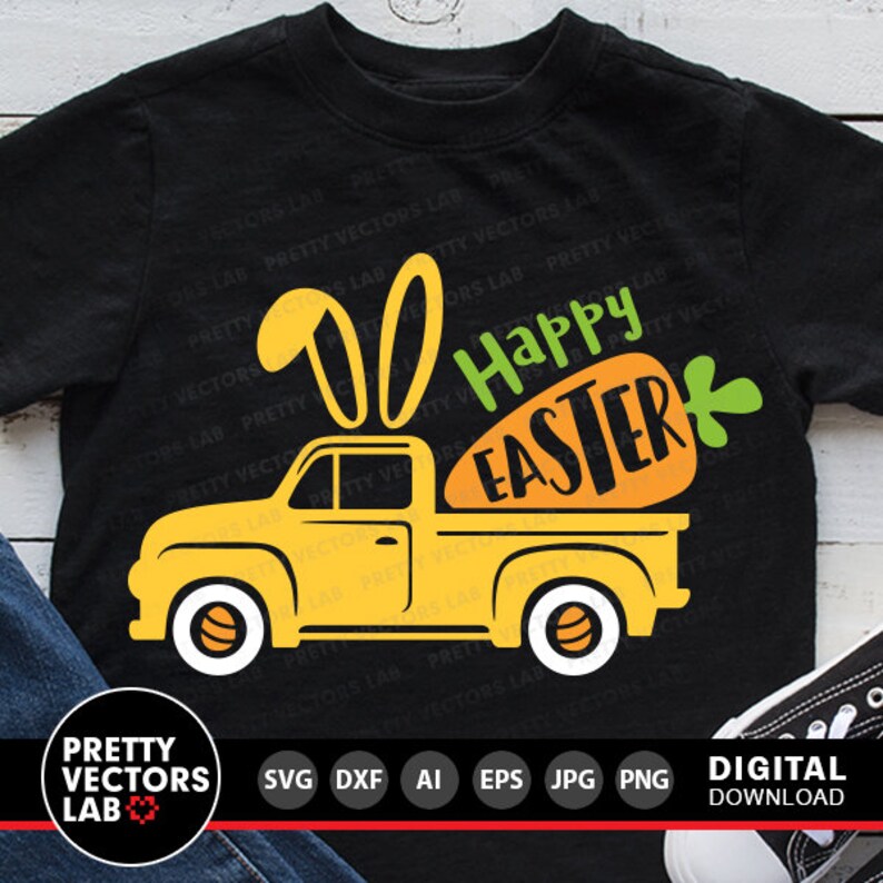 Puede incluir: Una camioneta amarilla con orejas de conejo que lleva una zanahoria que dice "Feliz Pascua".