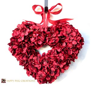 Valentines Day Wreath with Red Ribbon, Valentine Wreath, Heart Wreath, Valentines Day Decor, Valentines Day Gift for Her, Front Door Wreaths